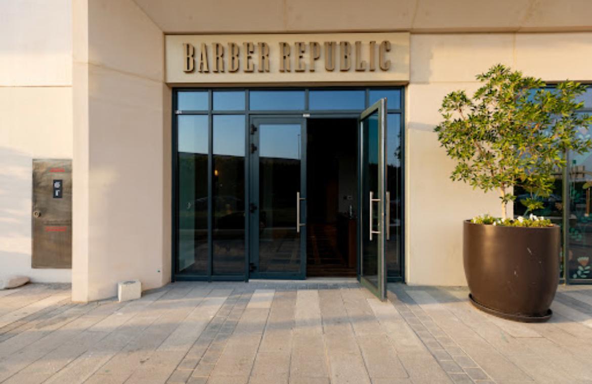 BARBER REPUBLIC