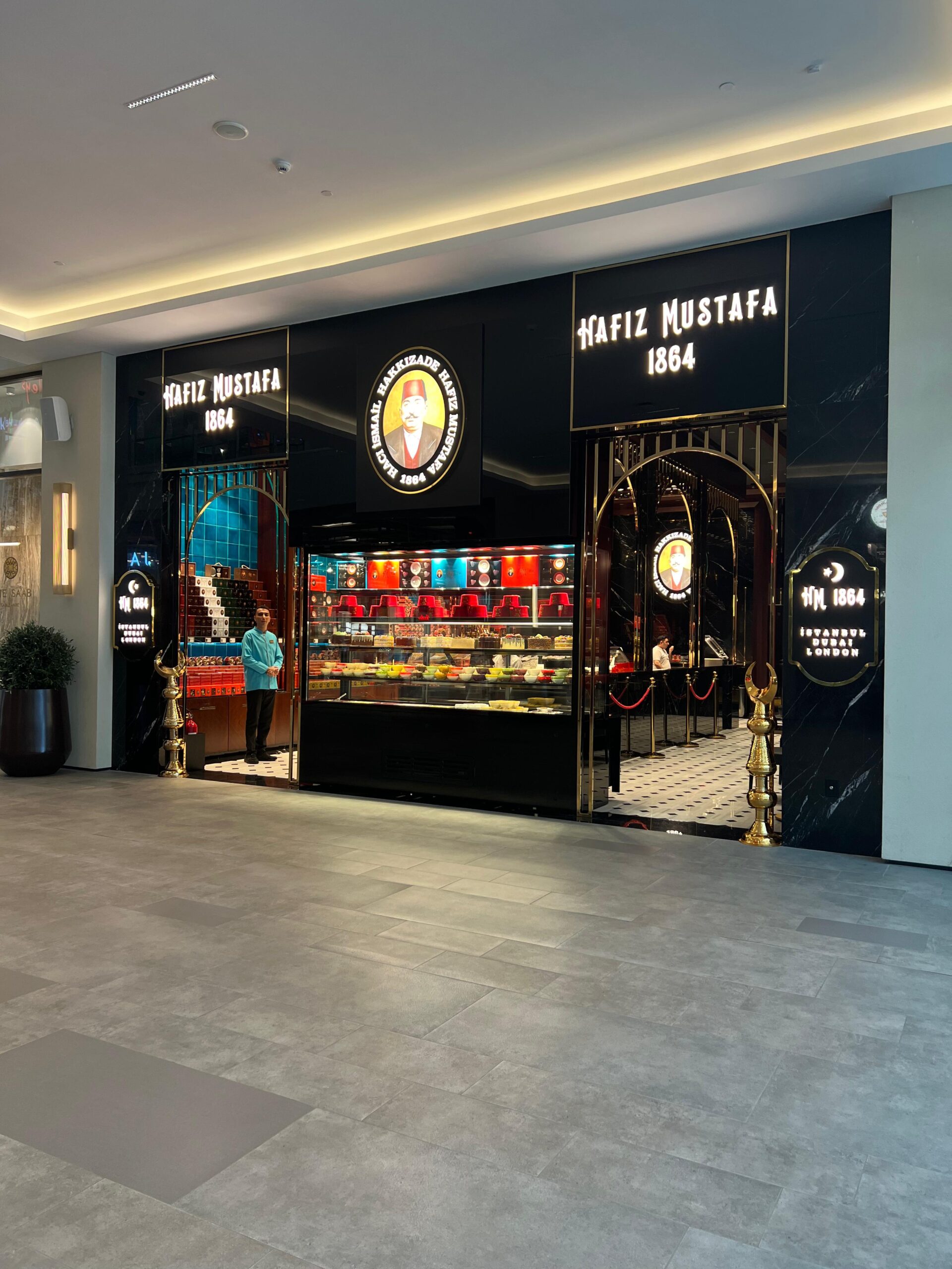 HAFIZ MUSTAFA 1864 @ DUBAI HILLS