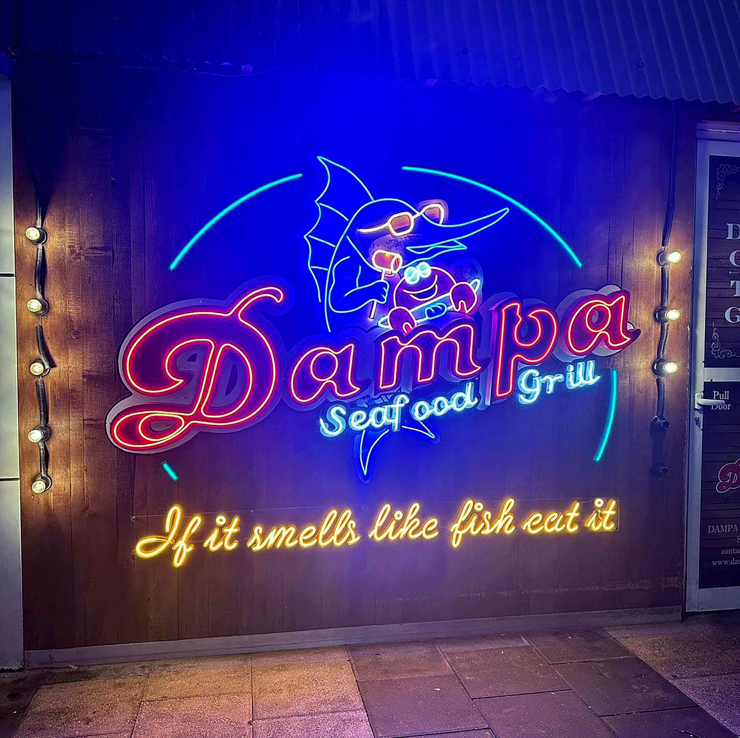 DAMPA SEAFOOD GRILL – DUBAI