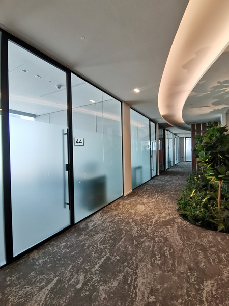 frosted film manifestation