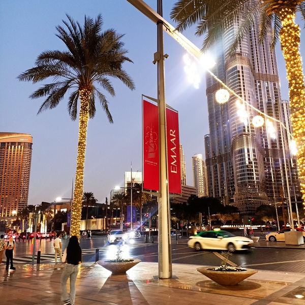 Advertisement Banner Post @ Downtown, Dubai